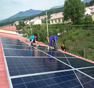  Cát Lâm Baishan 15KW trạm điện quang điện trên mái nhà